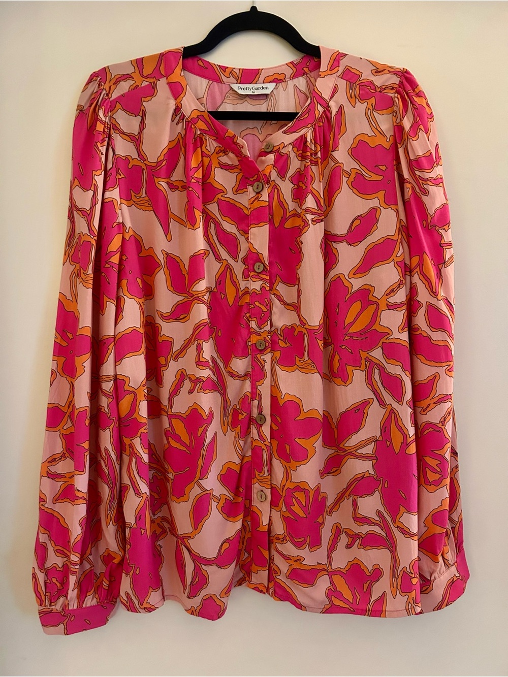 PrettyGarden Pink Floral Button-Up Blouse size M